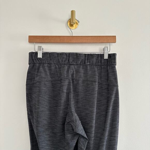 Lululemon On The Fly Drawstring Waist Pants in Heathered Black 4 - Picture 8 of 10